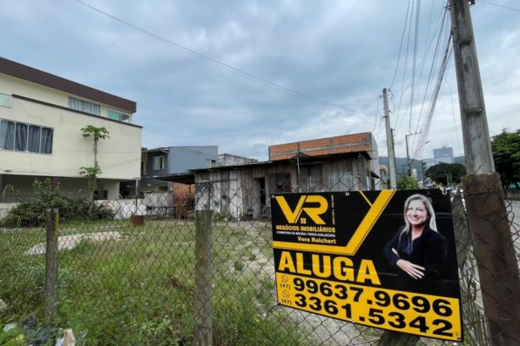 TERRENO LOCAO ANUAL - RUA 438 C/ RUA 430B