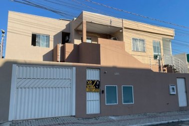 QUARTO SEMIMOBILIADA - LOCA��O DE INVERNO