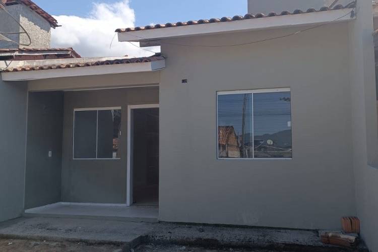 CASA 2 QUARTOS - Bairro Morretes